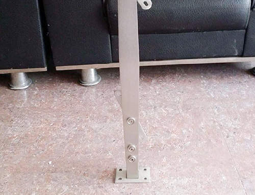 不锈钢立柱